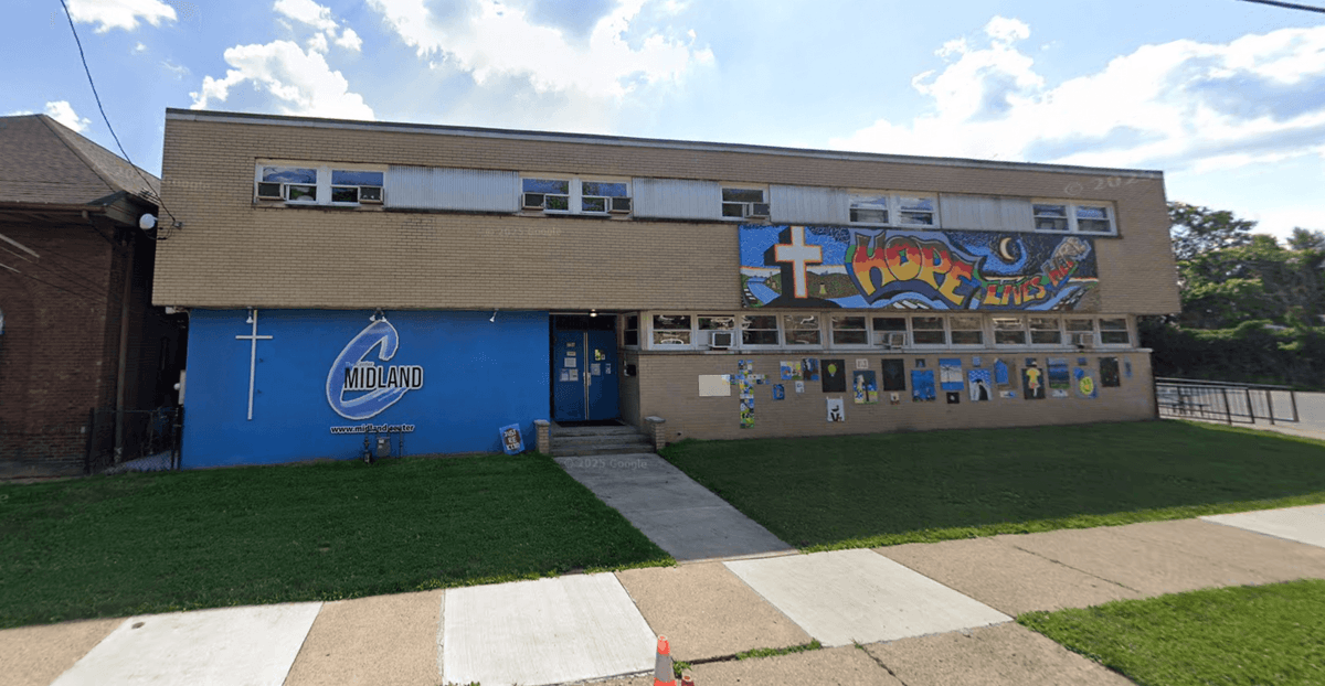 The_Center_Street_b79ffdb986